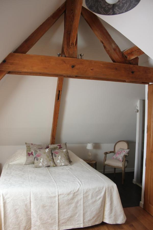 Au Grand Saule Villa Les Attaques Rum bild
